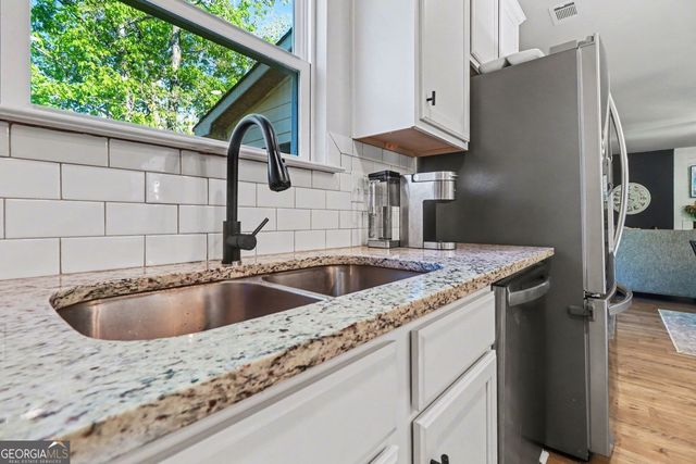 282 Shoals Trail, Dallas, GA 30132