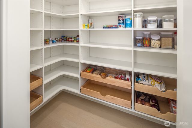 11688 NE 33rd St., Bellevue, WA 98005
