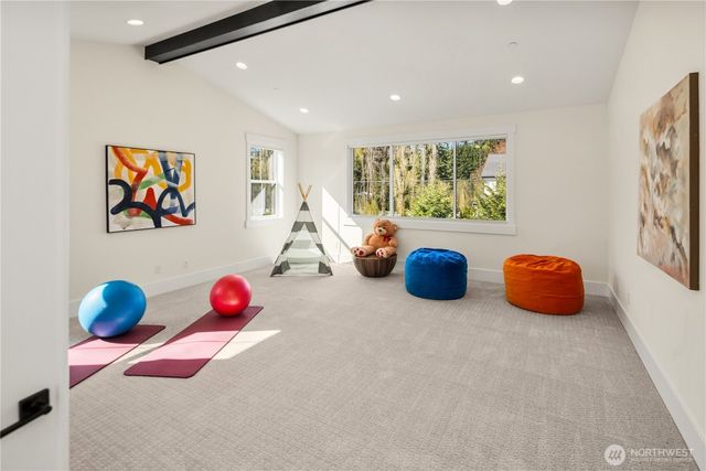 11688 NE 33rd St., Bellevue, WA 98005