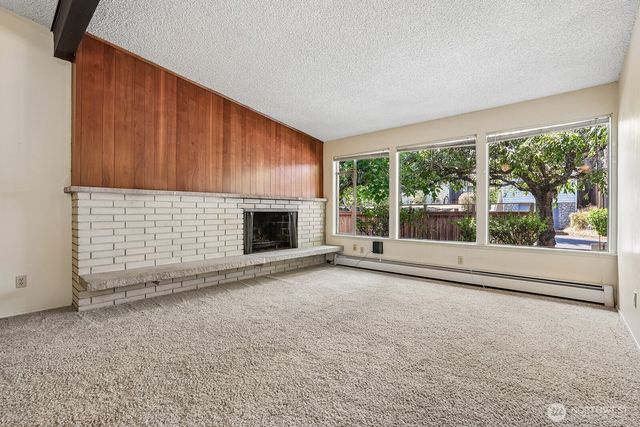 2352 49th Avenue SW, Seattle, WA 98116