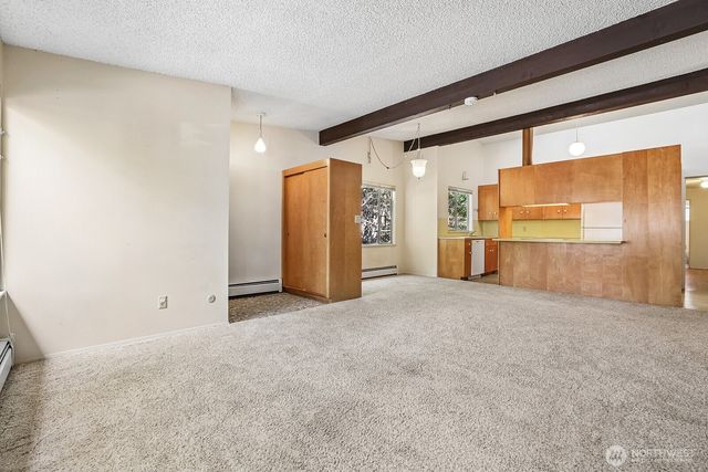 2352 49th Avenue SW, Seattle, WA 98116