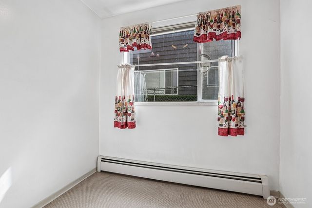 2352 49th Avenue SW, Seattle, WA 98116
