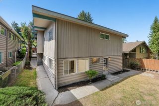 2352 49th Avenue SW, Seattle, WA 98116
