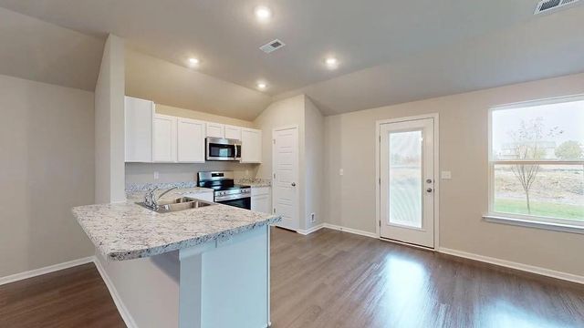 534 W Bluebird Street, Gardner, KS 66030