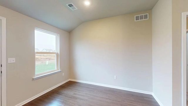 534 W Bluebird Street, Gardner, KS 66030