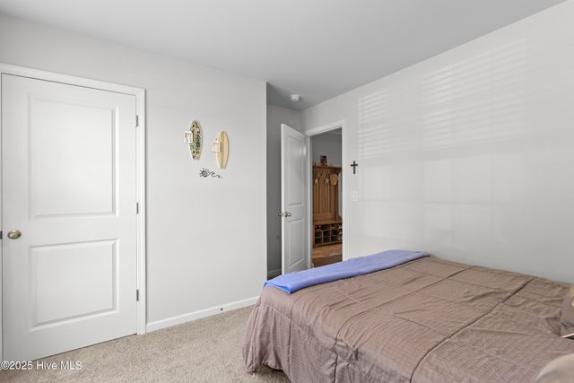 1123 Carteret Manor Drive, Jacksonville, NC 28546