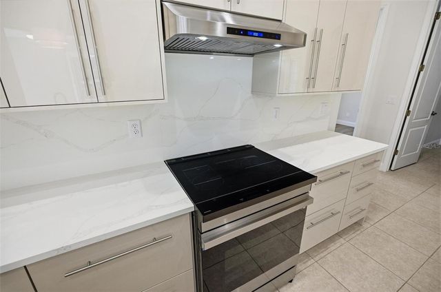 28 FRONT STREET, Palm Coast, FL 32137