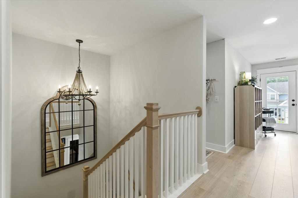 Image 36 of property listing at 142 Boots Branch Road, Summerville, SC 29485