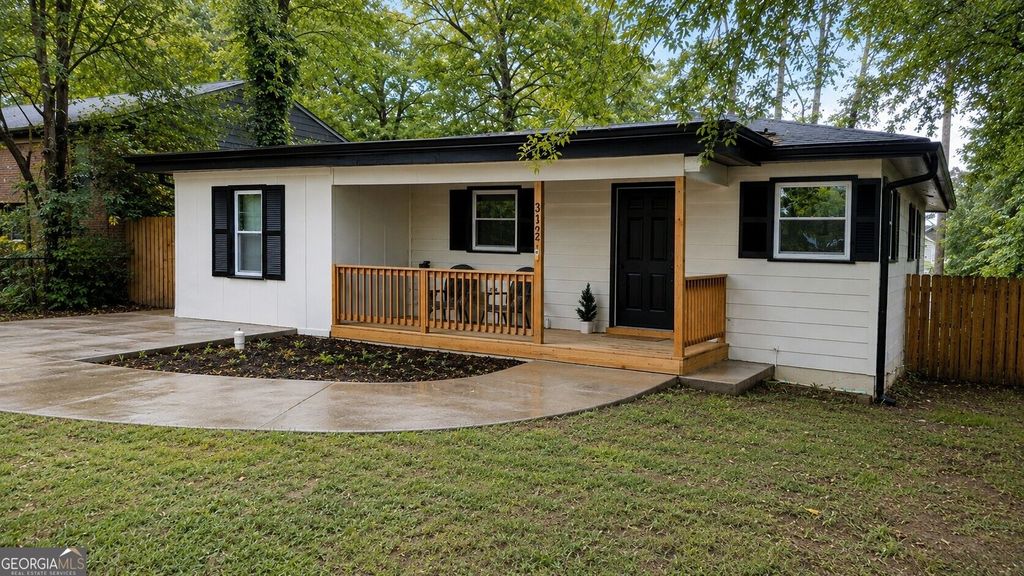 3132 Forrest Hills Drive, Hapeville, GA 30354