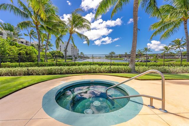 520 Lunalilo Home Road 7216, Honolulu, HI 96825