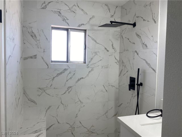 4313 El Conlon Avenue, Las Vegas, NV 89102