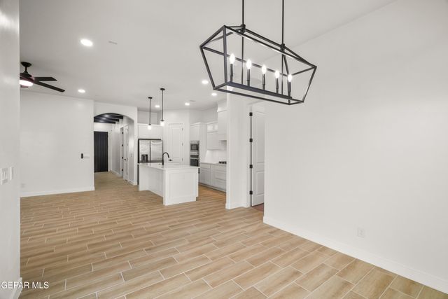 616 Paseo Campanero Street, Horizon City, TX 79928