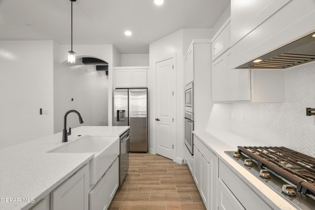 616 Paseo Campanero Street, Horizon City, TX 79928