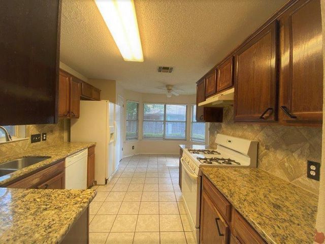 1903 Balsam WAY, Round Rock, TX 78665