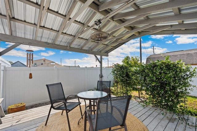 113 W NOBLE AVENUE, Bushnell, FL 33513