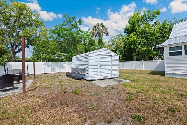 113 W NOBLE AVENUE, Bushnell, FL 33513