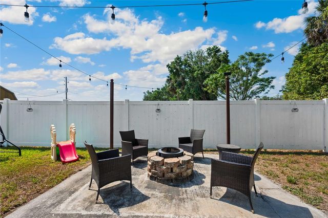 113 W NOBLE AVENUE, Bushnell, FL 33513