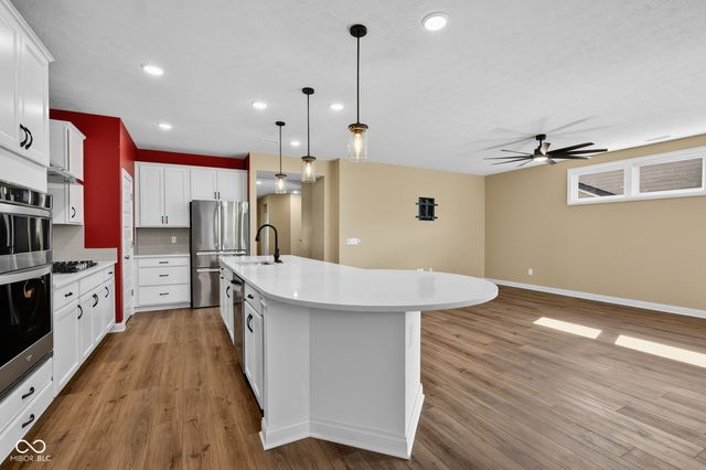 8394 Paxton Drive, Brownsburg, IN 46112