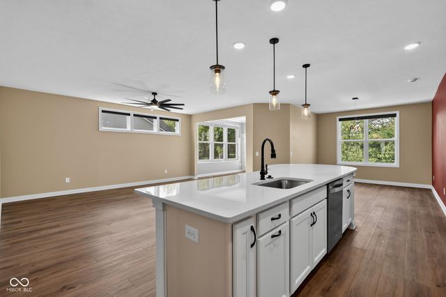 8394 Paxton Drive, Brownsburg, IN 46112