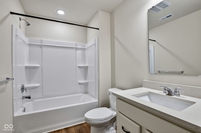 8394 Paxton Drive, Brownsburg, IN 46112