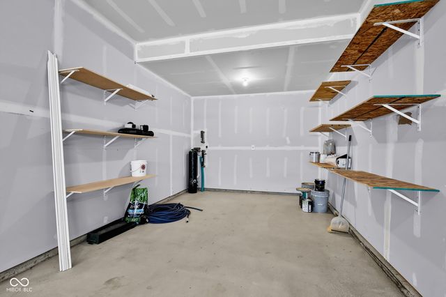 8394 Paxton Drive, Brownsburg, IN 46112