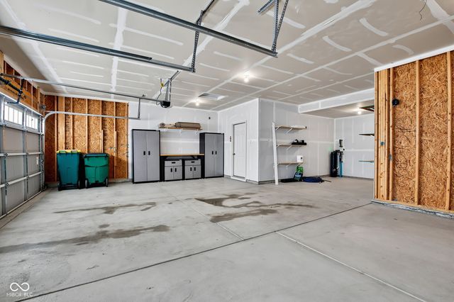 8394 Paxton Drive, Brownsburg, IN 46112