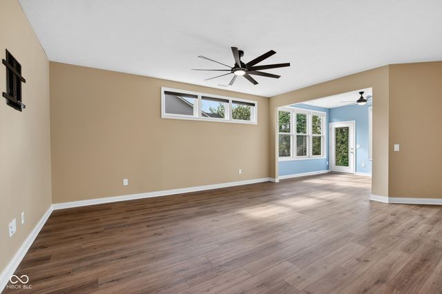 8394 Paxton Drive, Brownsburg, IN 46112