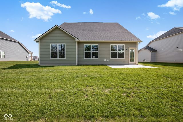 8394 Paxton Drive, Brownsburg, IN 46112