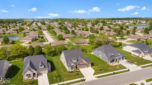 8394 Paxton Drive, Brownsburg, IN 46112