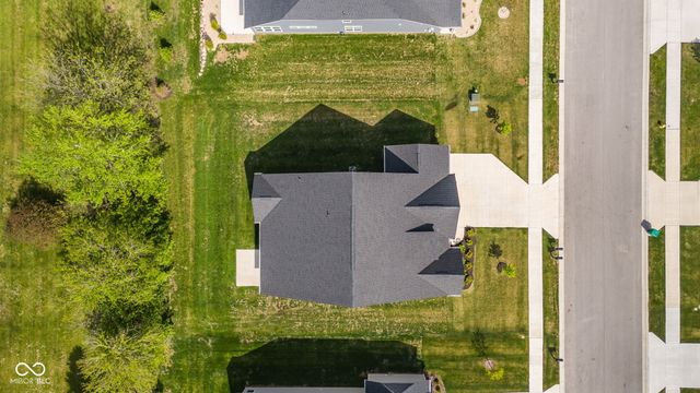 8394 Paxton Drive, Brownsburg, IN 46112