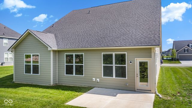 8394 Paxton Drive, Brownsburg, IN 46112