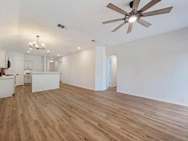 1309 Dundee Drive, Arlington, TX 76002