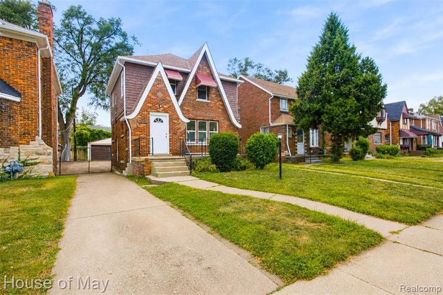 19325 Pennington Drive, Detroit, MI 48221