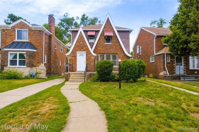 19325 Pennington Drive, Detroit, MI 48221