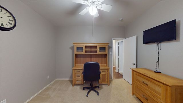 705 Chalk Knoll Road, Fort Worth, TX 76108