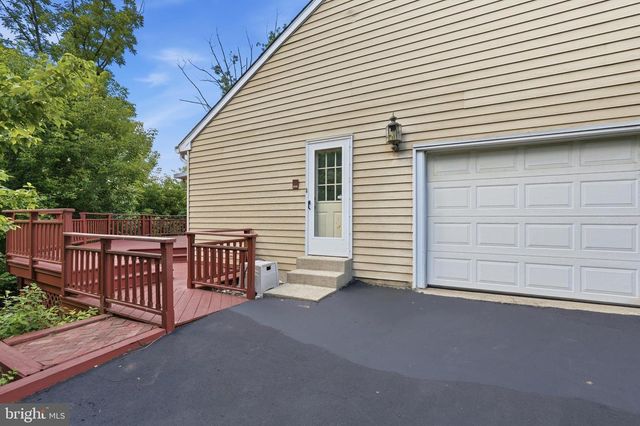 962 MUSKET DR, Lansdale, PA 19446