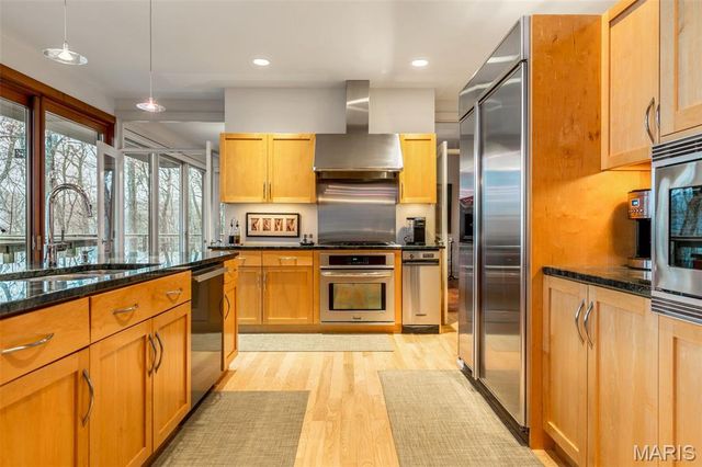 2236 S Konstanz Drive, Innsbrook, MO 63390