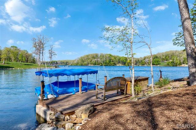 2236 S Konstanz Drive, Innsbrook, MO 63390