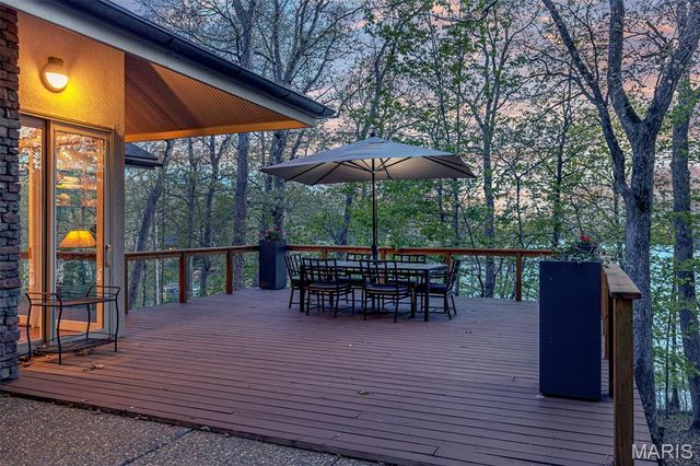 2236 S Konstanz Drive, Innsbrook, MO 63390