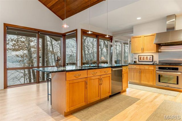 2236 S Konstanz Drive, Innsbrook, MO 63390