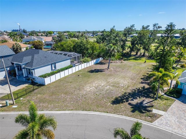 806 GREENVIEW DRIVE, Apollo Beach, FL 33572