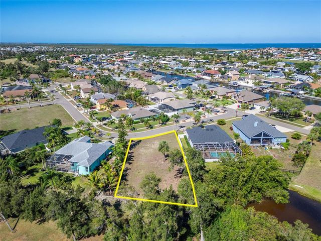 806 GREENVIEW DRIVE, Apollo Beach, FL 33572