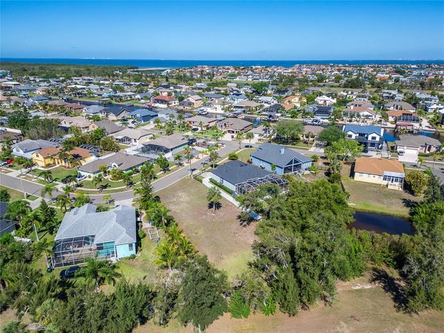 806 GREENVIEW DRIVE, Apollo Beach, FL 33572