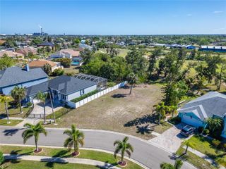 806 GREENVIEW DRIVE, Apollo Beach, FL 33572