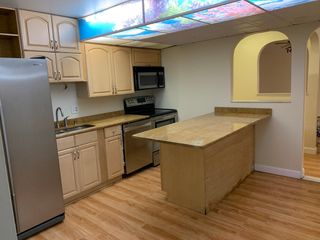 14 Shadowbrook Ln 49, Milford, MA 01757