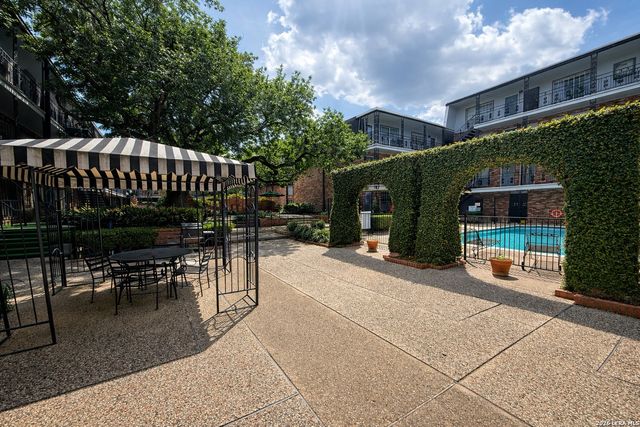 8401 N New Braunfels Ave Apt 213A, San Antonio, TX 78209