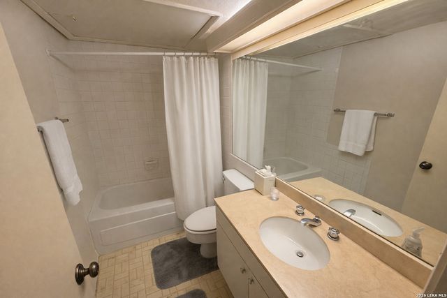 8401 N New Braunfels Ave Apt 213A, San Antonio, TX 78209