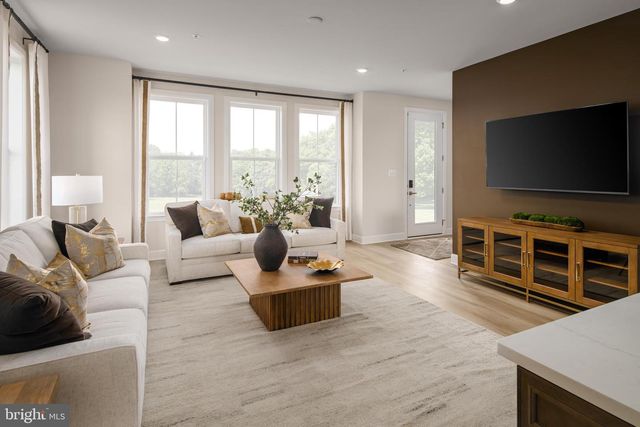 9404 GERST RD, Perry Hall, MD 21128