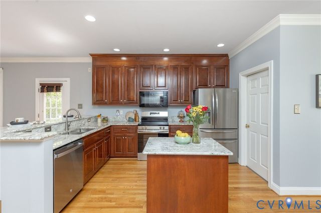 4329 Village Creek Dr, Chesterfield, VA 23831