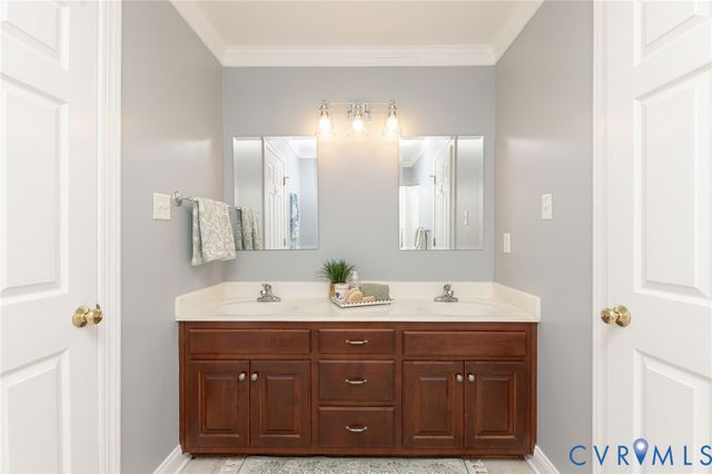 4329 Village Creek Dr, Chesterfield, VA 23831